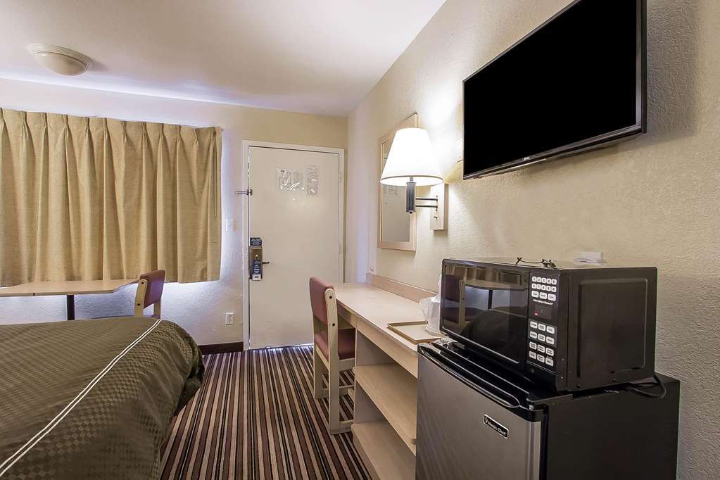 Rodeway Inn Memphis Pokoj fotografie
